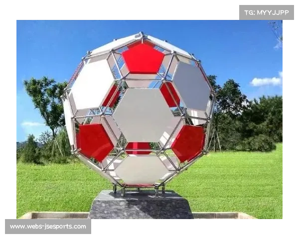 足球主题艺术展举办,运动与创意结合 足球主题艺术展举办,运动与创意结合